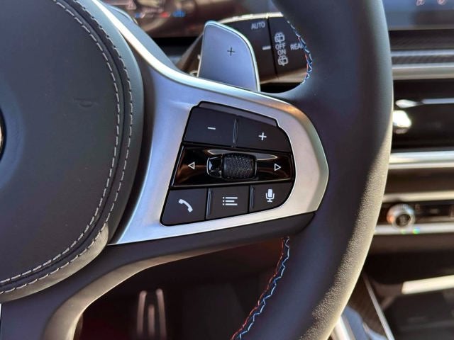 2027 BMW X7 M60i