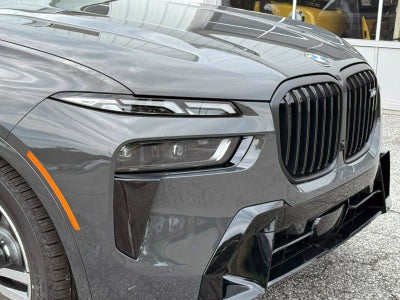 2027 BMW X7 M60i