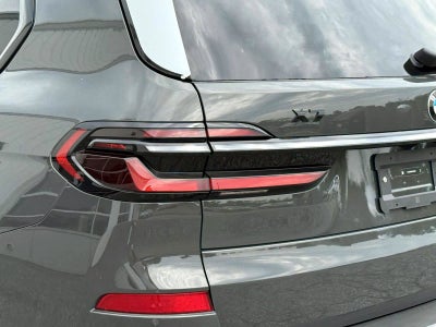 2027 BMW X7 M60i
