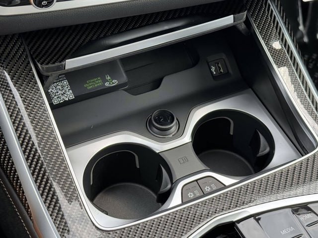 2027 BMW X7 M60i