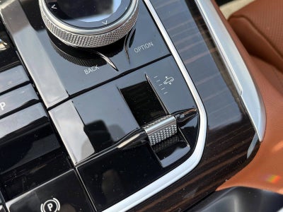 2026 BMW X7 M60i