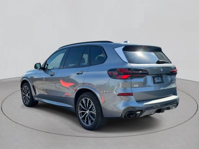 2026 BMW X5 M60i