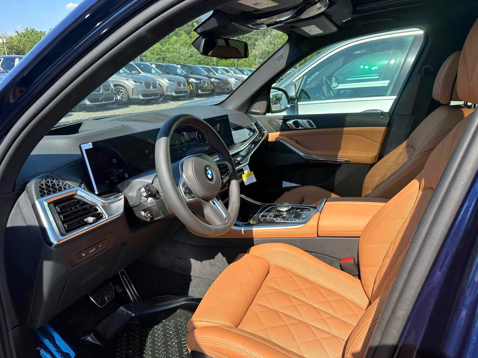 2026 BMW X5 M60i