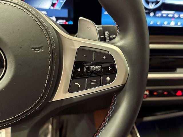 2024 BMW X5 M60i