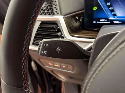 2024 BMW X5 M60i