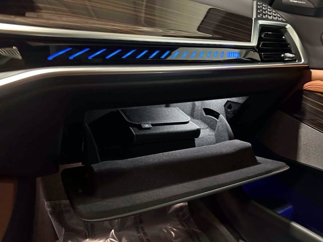 2024 BMW X5 M60i