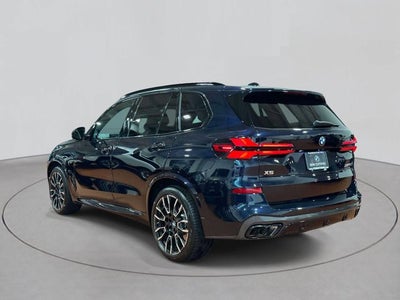 2024 BMW X5 M60i