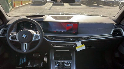 2026 BMW X5 M60i