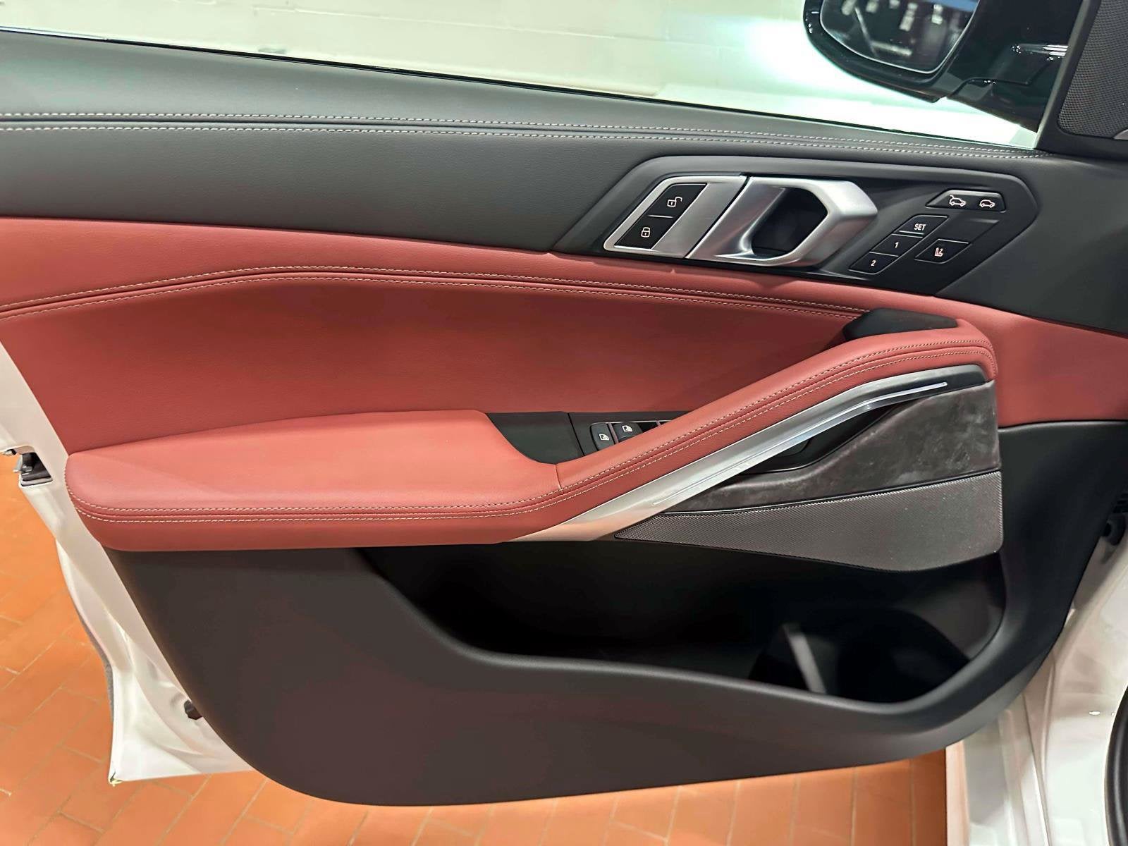 2027 BMW X6 xDrive40i