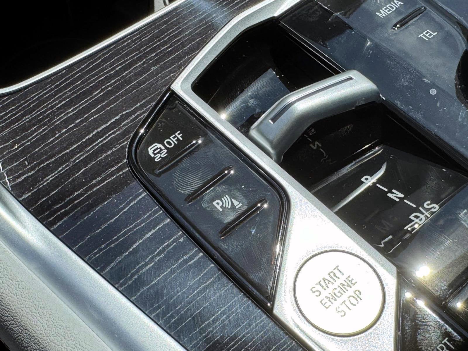 2027 BMW X6 xDrive40i