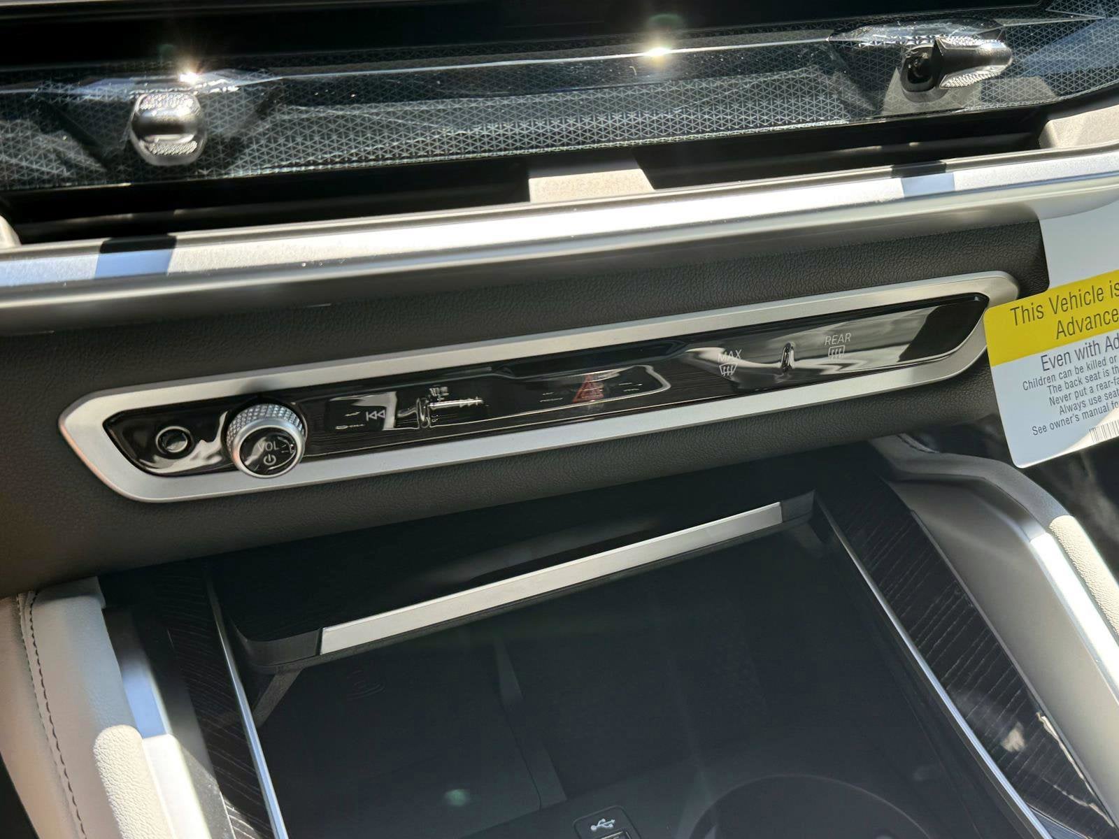 2027 BMW X6 xDrive40i
