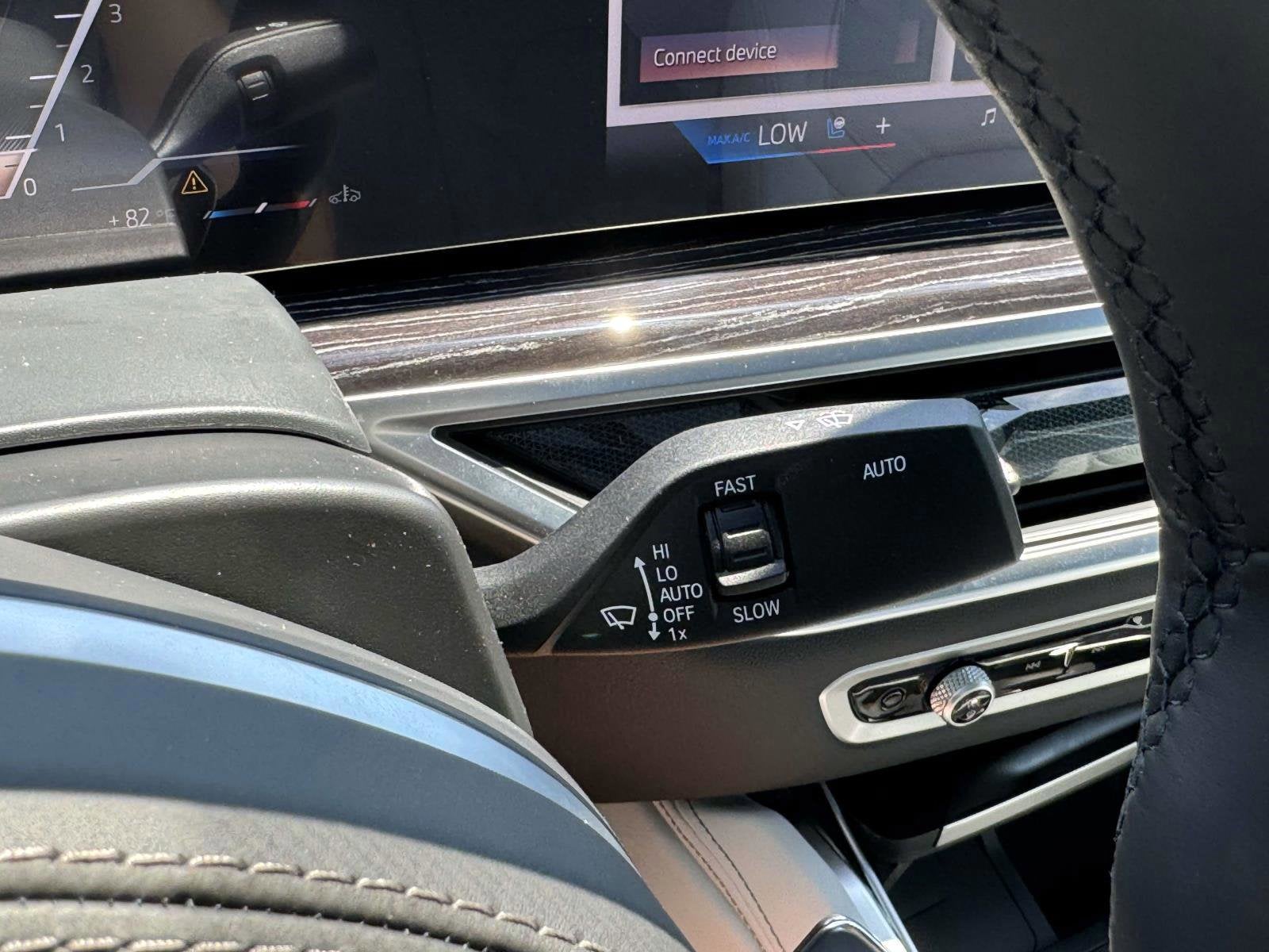 2027 BMW X6 xDrive40i