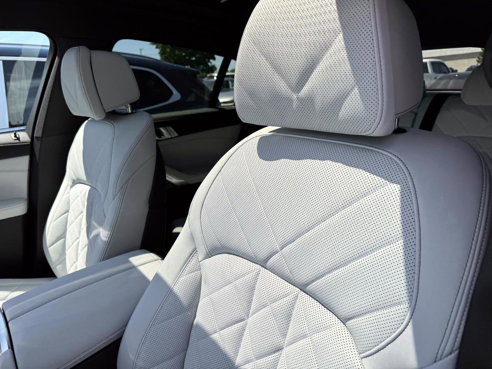 2027 BMW X6 xDrive40i