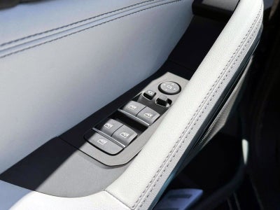 2027 BMW X6 xDrive40i