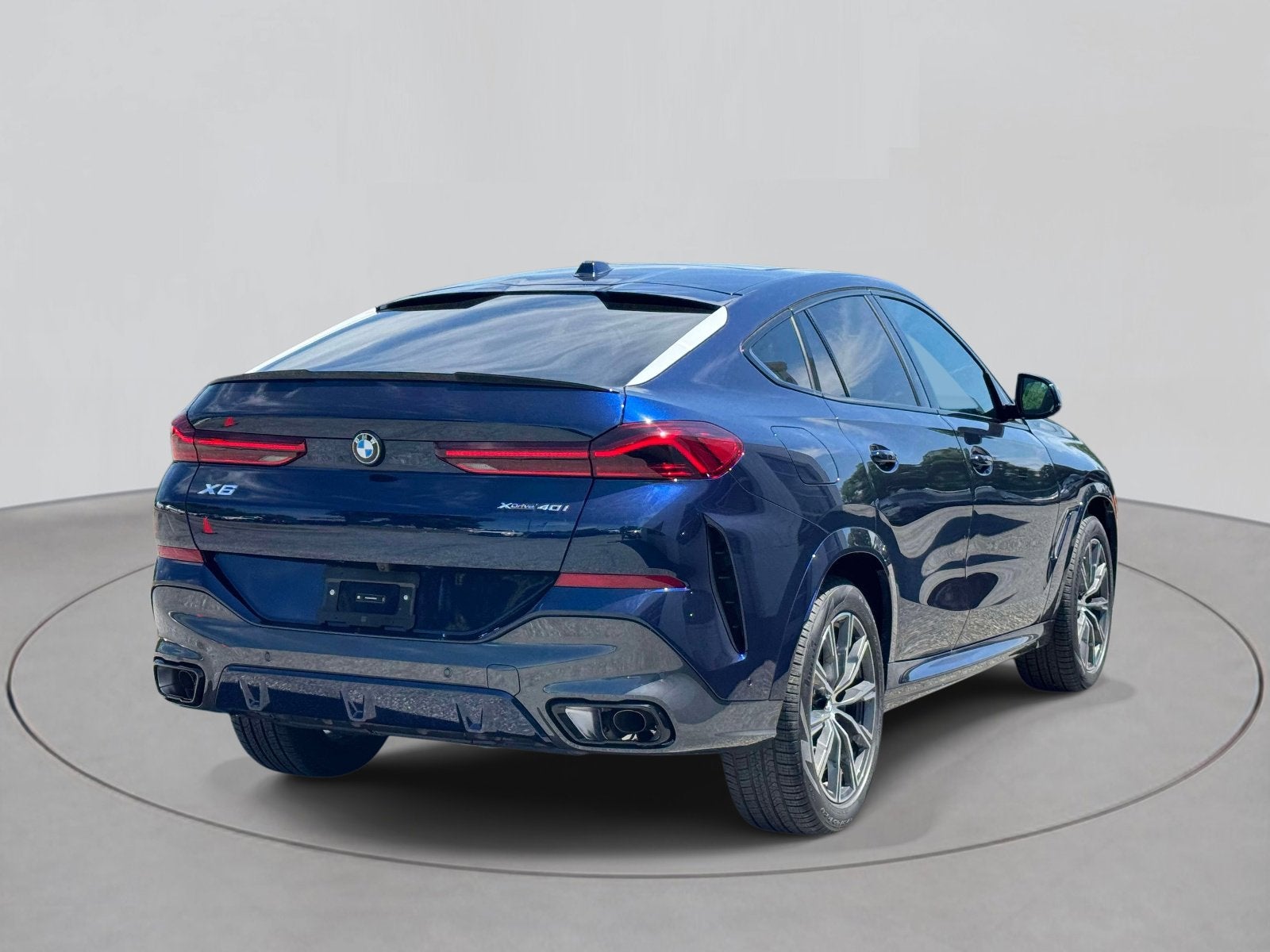 2027 BMW X6 xDrive40i