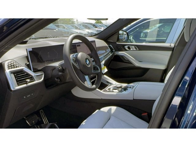 2027 BMW X6 xDrive40i