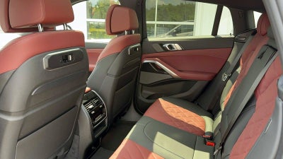 2027 BMW X6 xDrive40i