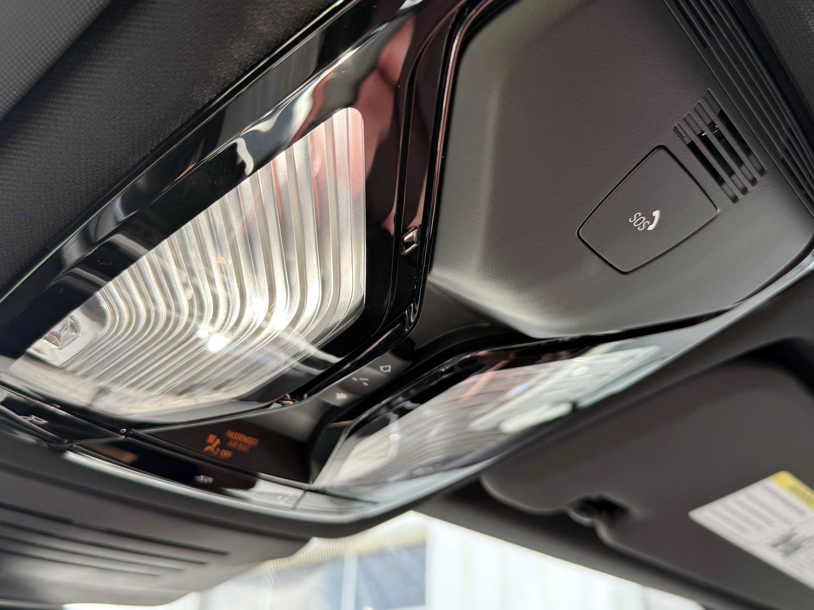 2027 BMW X6 xDrive40i