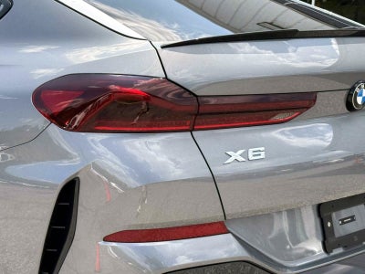 2027 BMW X6 xDrive40i