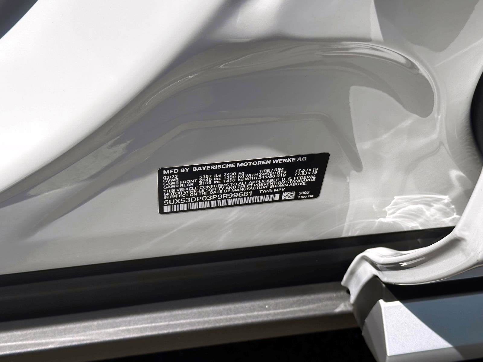 2023 BMW X3 xDrive30i