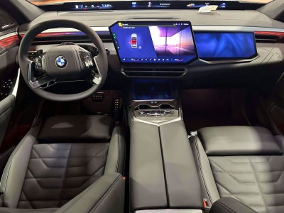 2027 BMW X5 40 xDrive