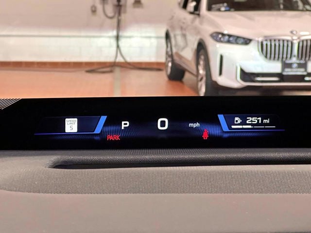2027 BMW X5 40 xDrive