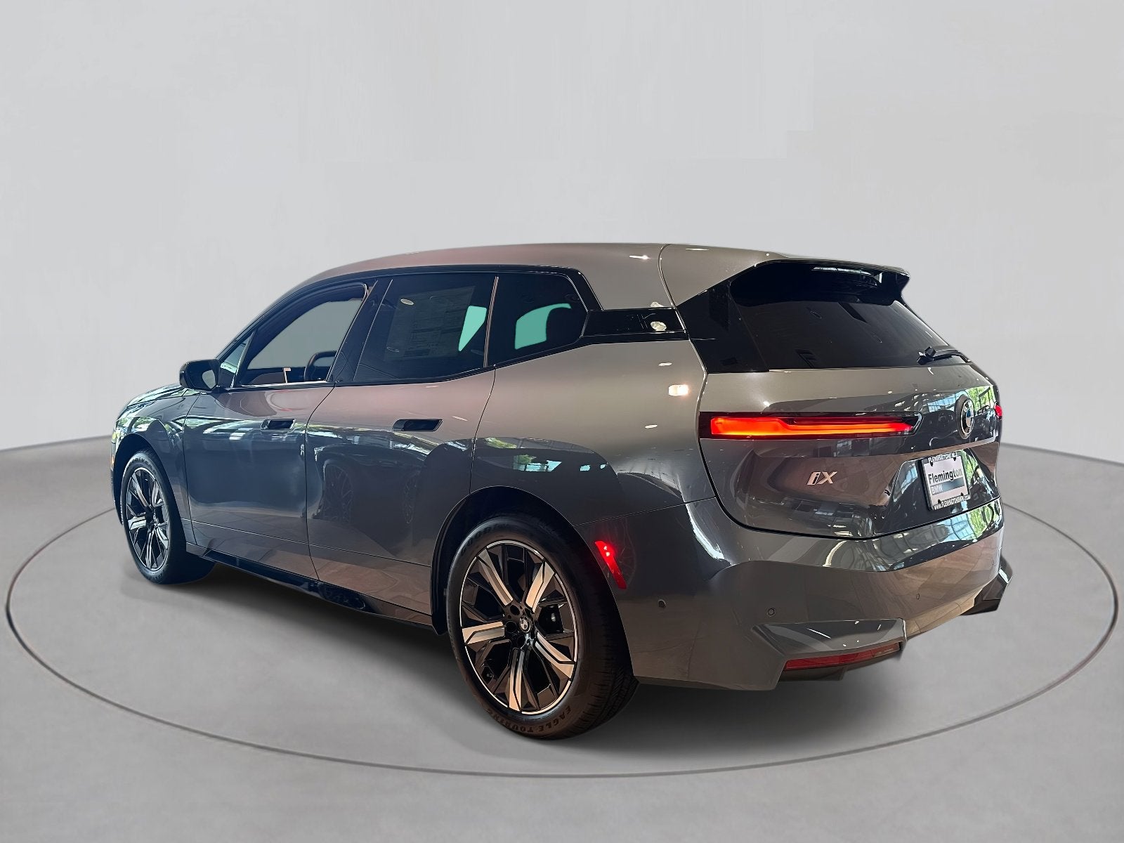 2026 BMW iX xDrive45