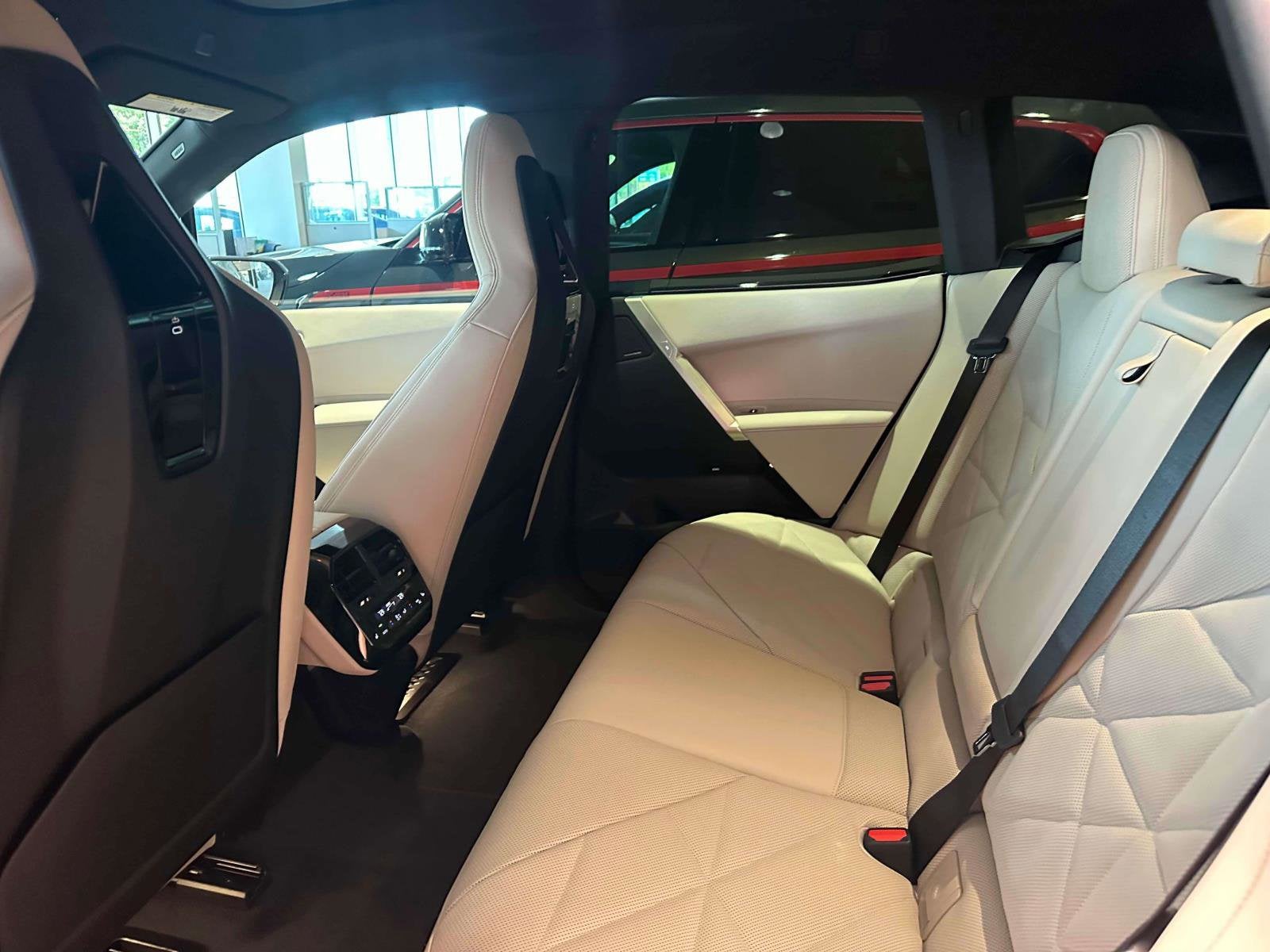 2026 BMW iX xDrive45