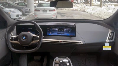 2026 BMW iX xDrive45