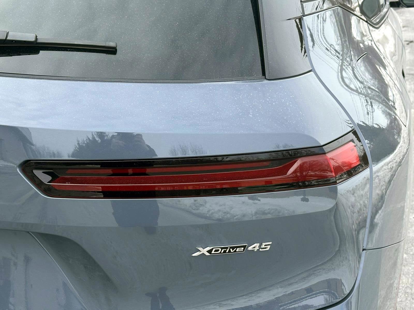 2026 BMW iX xDrive45