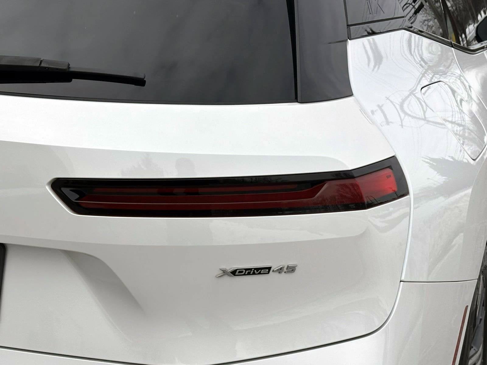 2026 BMW iX xDrive45