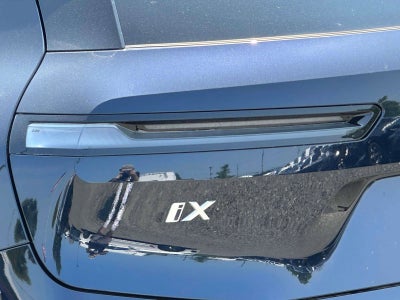 2026 BMW iX xDrive45