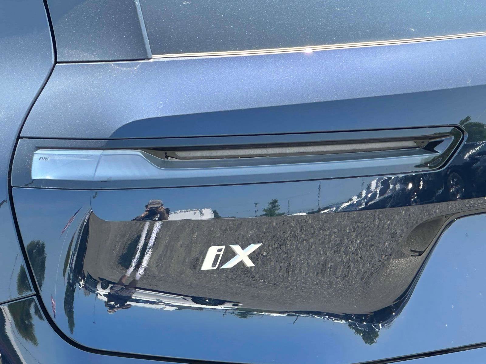 2026 BMW iX xDrive45