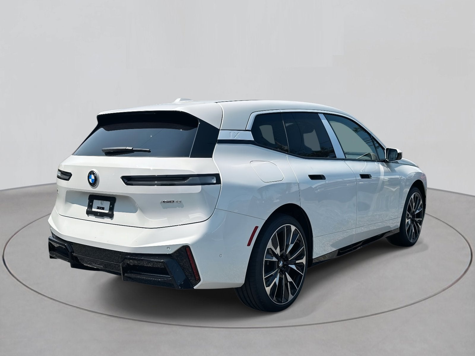 2026 BMW iX xDrive45