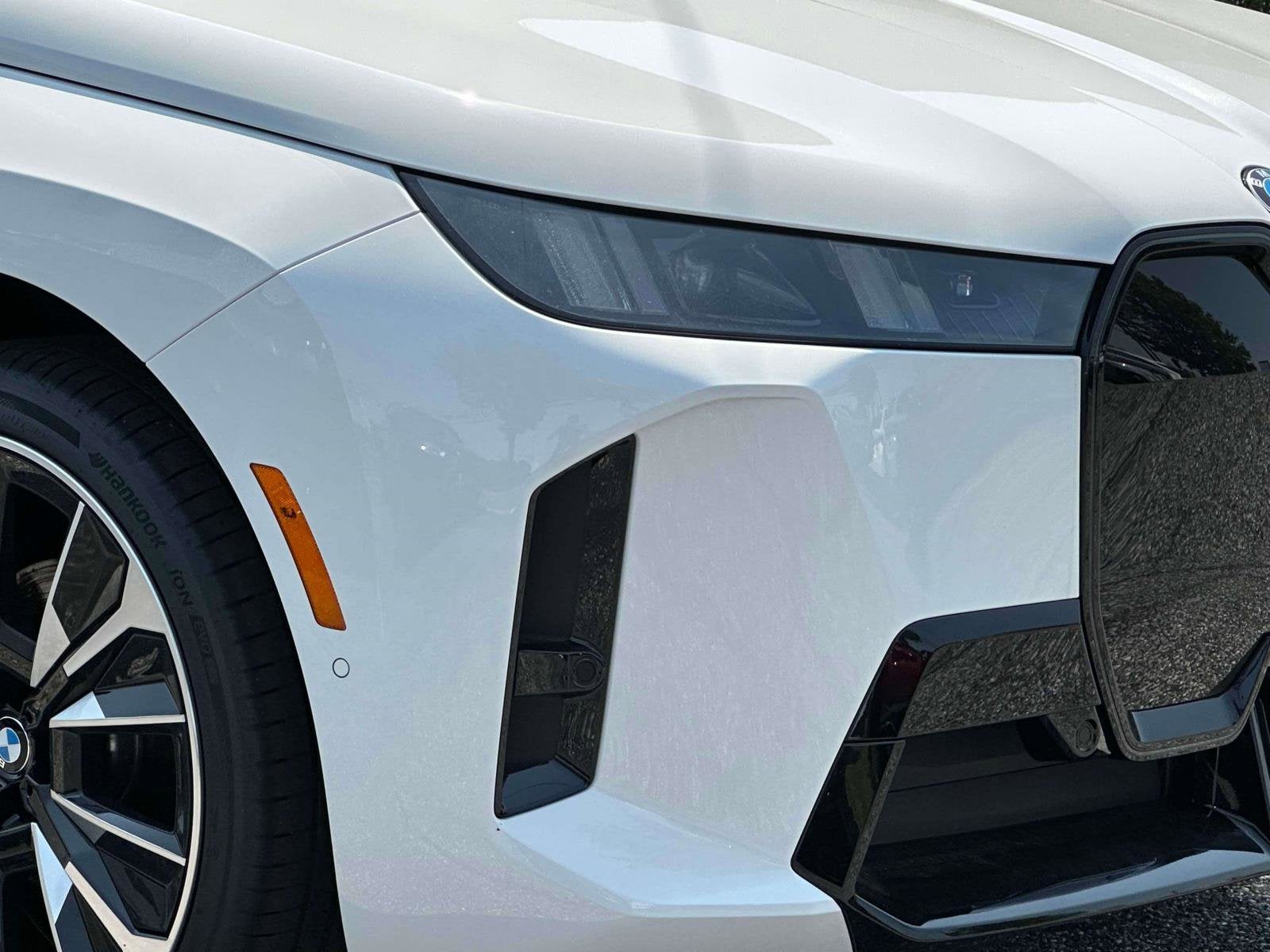 2026 BMW iX xDrive45