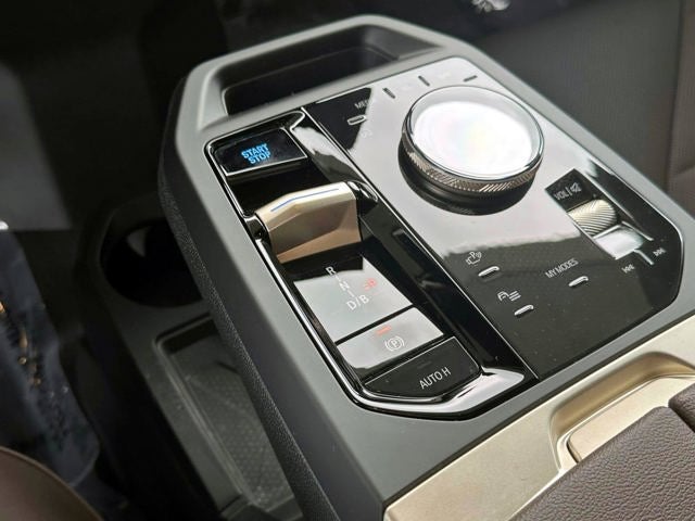 2026 BMW iX xDrive45