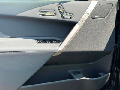 2026 BMW iX xDrive60