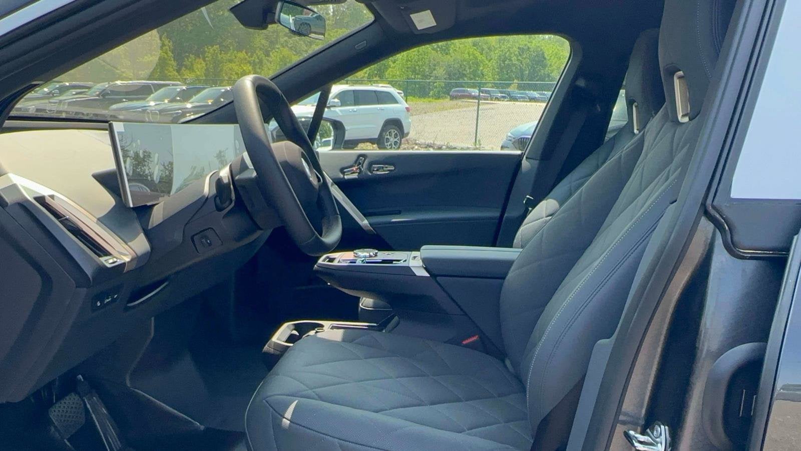 2026 BMW iX xDrive60