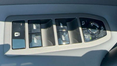 2026 BMW iX xDrive60