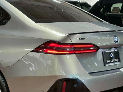 2026 BMW 5 Series 550e xDrive