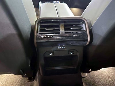 2026 BMW 5 Series 550e xDrive