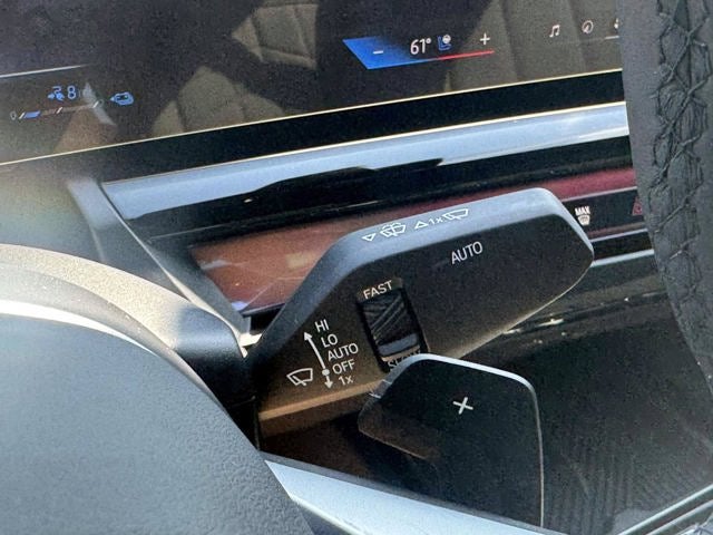 2026 BMW 5 Series 550e xDrive