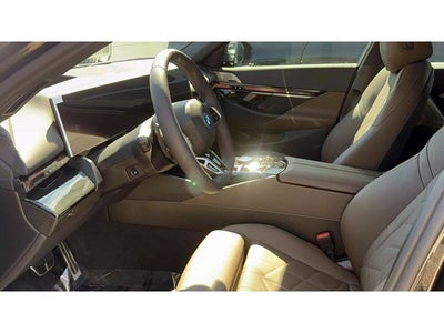 2026 BMW 5 Series 550e xDrive