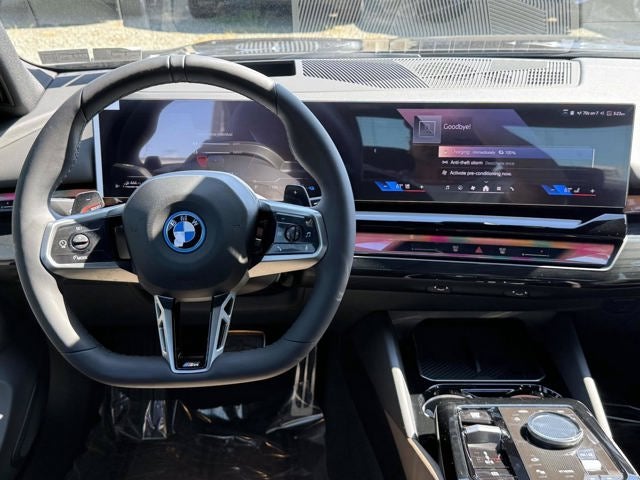 2026 BMW 5 Series 550e xDrive