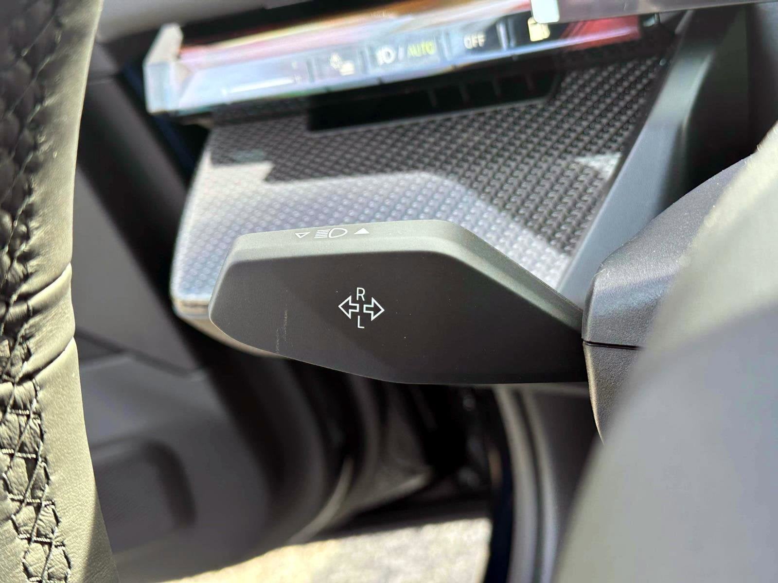 2026 BMW 5 Series 550e xDrive