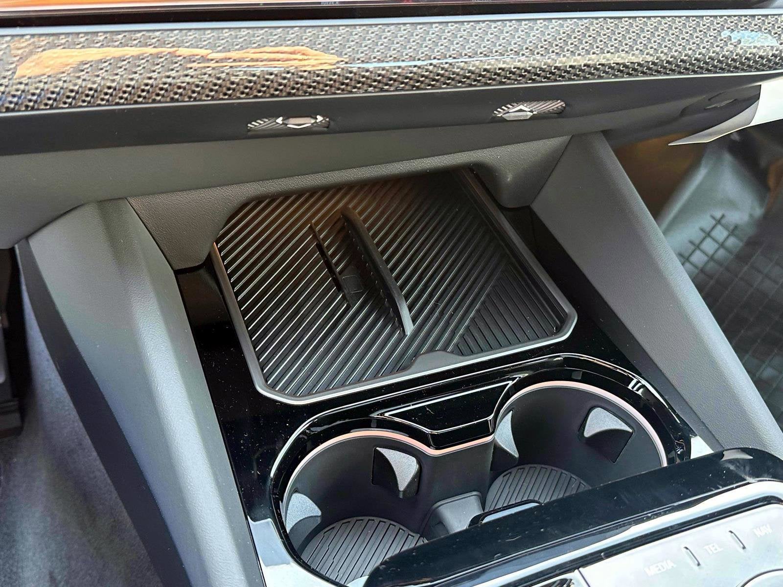 2026 BMW 5 Series 550e xDrive