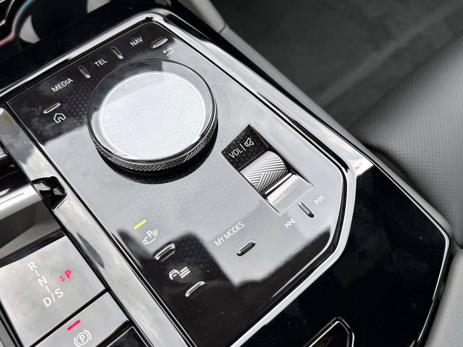 2027 BMW 5 Series 550e xDrive