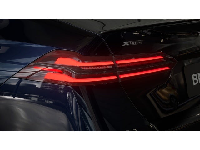 2027 BMW 5 Series 550e xDrive