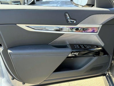 2026 BMW 7 Series 740i xDrive