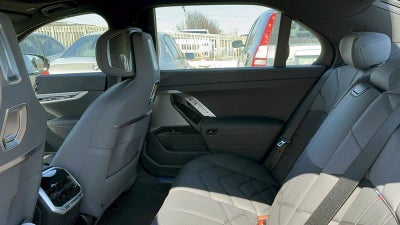 2026 BMW 7 Series 740i xDrive